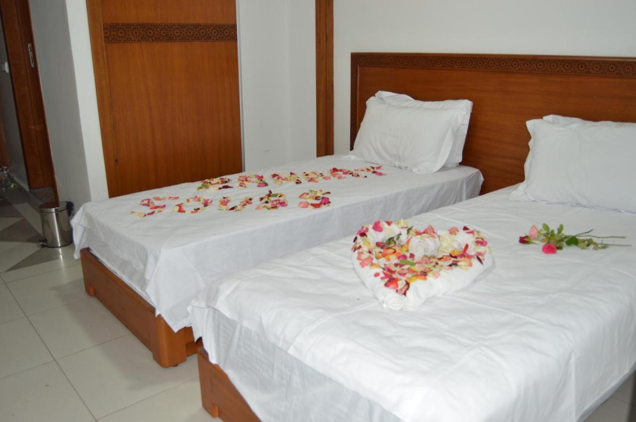 Hotel Zahrat Souss -อิเนซเกน ภายนอก รูปภาพ