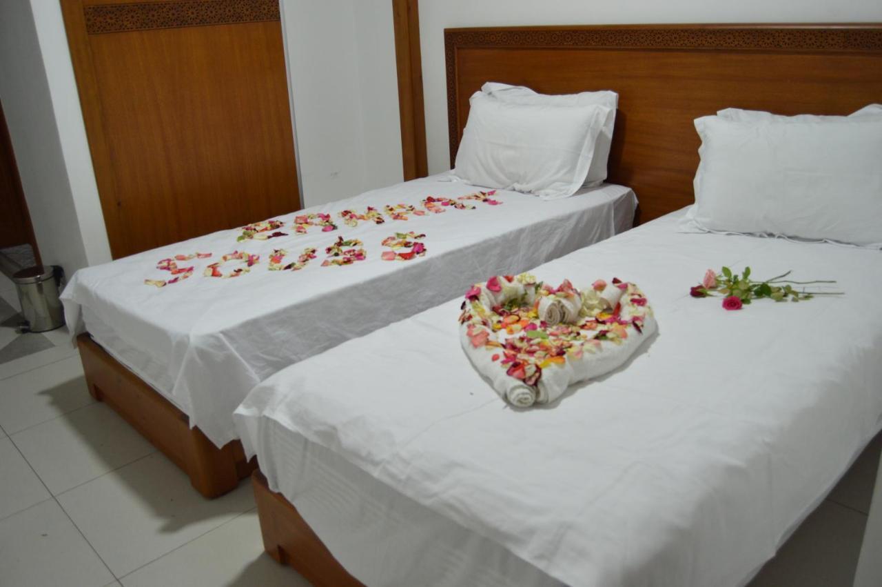 Hotel Zahrat Souss -อิเนซเกน ภายนอก รูปภาพ