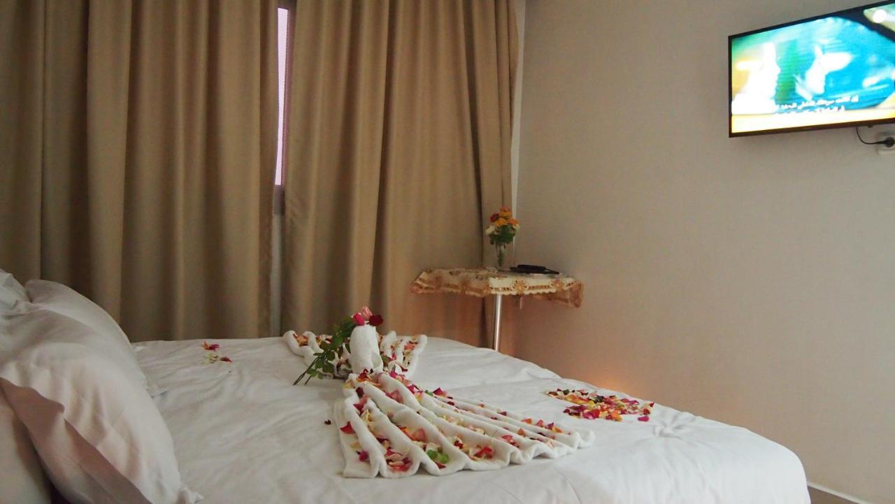 Hotel Zahrat Souss -อิเนซเกน ภายนอก รูปภาพ