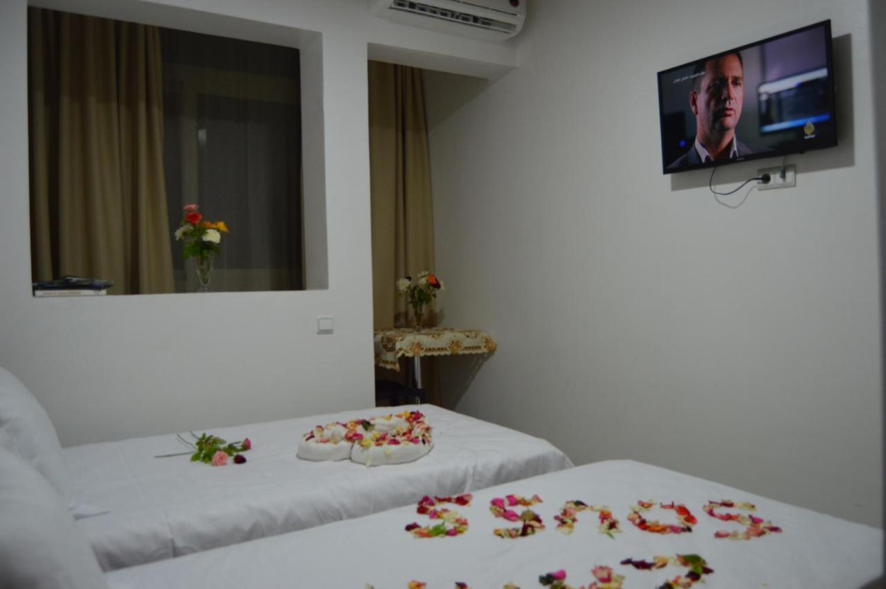 Hotel Zahrat Souss -อิเนซเกน ภายนอก รูปภาพ